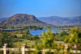 Thơ Phạm Thanh Dũng: Một lần về thăm Chư Mố 