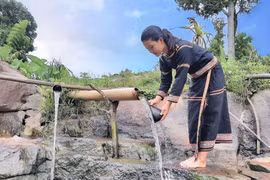 Giọt nước ở làng 