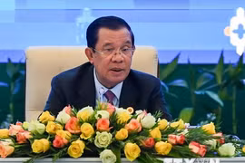 Ông Hun Sen thông báo kế hoạch từ chức Thủ tướng Campuchia