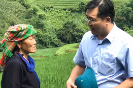 Ông Bí thư Huyện ủy và những chuyện lạ ở Mù Cang Chải: - Bài 1: Gầy dựng điểm tựa tin yêu