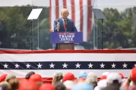 Một người bị bắt vào ngày ông Trump vận động tranh cử ngoài trời