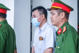 Vụ 'chuyến bay giải cứu': Các bị cáo đã nộp lại hơn 100 tỉ đồng và 1,5 triệu USD