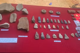 Phát hiện hiện vật người tiền sử niên đại 3.500-3.000 năm 