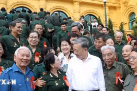 Chủ tịch nước: Thanh niên xung phong là biểu tượng sáng ngời của thế hệ trẻ