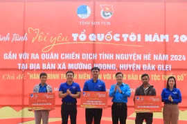 Phát động Hành trình 'Tôi yêu Tổ quốc tôi' tại xã đặc biệt khó khăn