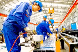 Bơm vốn tín dụng thực chất