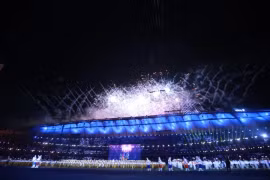 Mãn nhãn 5 phút pháo hoa rực rỡ khép lại SEA Games 32 