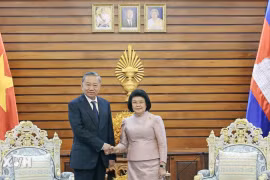 Việt Nam-Campuchia hướng tới mục tiêu kim ngạch thương mại 20 tỷ USD