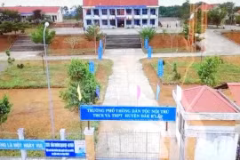 Bắt tạm giam cựu hiệu trưởng tham ô tài sản