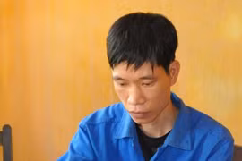 Bắt tạm giam đối tượng tổ chức cho người khác trốn đi nước ngoài