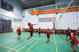 “Cú hích” cho bộ môn bóng chuyền hơi 