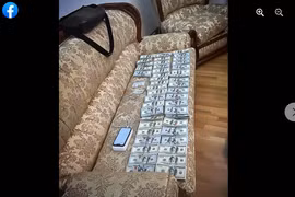 Ukraine phát hiện hàng xấp USD khi điều tra Tòa án Tối cao