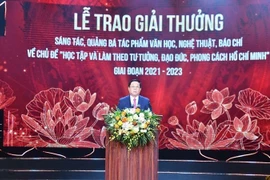 Trao giải thưởng sáng tác, quảng bá tác phẩm văn học, nghệ thuật, báo chí về chủ đề 'Học tập và làm theo tư tưởng, đạo đức, phong cách Hồ Chí Minh'