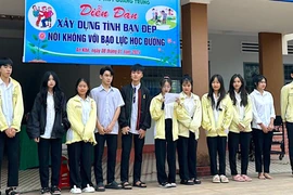 Tháo “ngòi nổ” bạo lực học đường