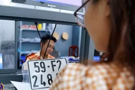 Chính sách mới từ 1/10: Tăng lệ phí đăng ký, cấp biển ôtô, xe máy