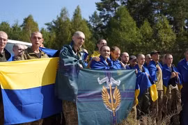 Nga và Ukraine tiến hành đợt trao đổi tù binh lớn