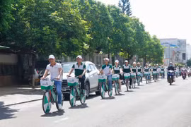 Từ roadshow xe đạp đến các hoạt động ngân hàng xanh vì cộng đồng