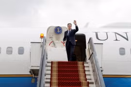 Máy bay của Ngoại trưởng Mỹ gặp ‘sự cố nghiêm trọng', lại là Boeing 737