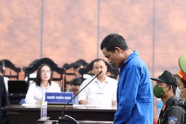 Xét xử vụ nhóm khủng bố tại Đắk Lắk: Đánh thức lương tri trong mỗi bị cáo