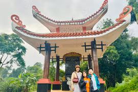 Về miền huyền tích Cánh đồng Cô Hầu