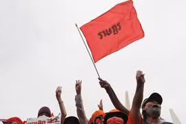 Thái Lan: Biểu tình tại Bangkok yêu cầu các thượng nghị sỹ từ chức