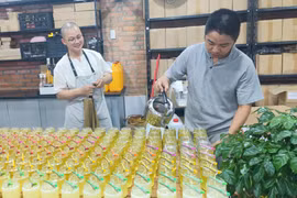 GiacSon Lab: Thông điệp thầm lặng của mùi hương