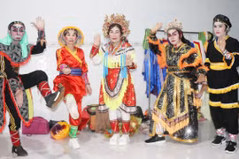 Những nghệ nhân "chân đất" ở Tú Thủy gìn giữ nghệ thuật hát tuồng 