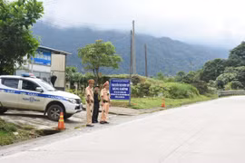 Trên đỉnh mù sương 