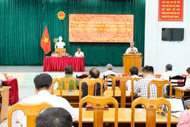 HĐND huyện Kông Chro thông qua 5 tờ trình quan trọng