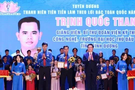 Tuyên dương 420 thanh niên tiên tiến làm theo lời Bác