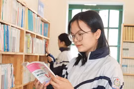 Nữ sinh nghèo hiếu học được đặc cách vào trường công an