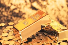 Lý do giá vàng bất ngờ tăng sốc