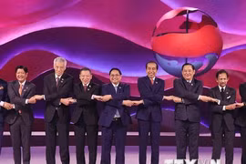 Khai mạc Hội nghị Cấp cao ASEAN lần thứ 43 tại Jakarta