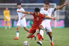 Đội tuyển Việt Nam thua nghiệt ngã phút bù giờ