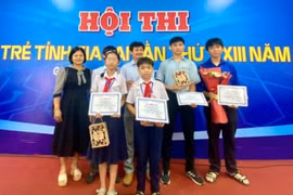 Người thầy “mát tay” trong bồi dưỡng học sinh giỏi