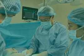 Bé sơ sinh mang u quái khổng lồ lần đầu ghi nhận tại Việt Nam