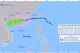 Bão số 4 gây gió giật cấp 16, đang di chuyển chậm theo hướng Tây