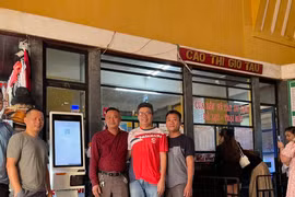 Ngành đường sắt triển khai máy bán vé tự động tại nhiều địa điểm du lịch