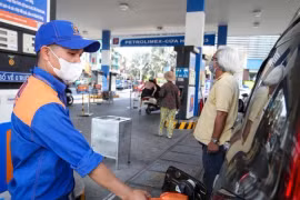 Giá xăng dầu hôm nay 7.8.2024: Trong nước có đợt giảm thứ 5 liên tiếp?