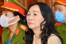 Vụ án Trương Mỹ Lan và đồng phạm: Viện kiểm sát đề nghị loại Trương Mỹ Lan khỏi đời sống xã hội