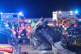Đức: Tai nạn giao thông thảm khốc, 7 người di cư trái phép thiệt mạng
