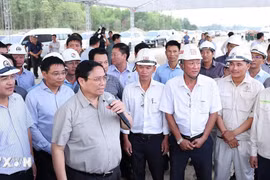 'Phấn đấu thông toàn tuyến từ TP. Hồ Chí Minh đến Quảng Ngãi trong năm 2025'