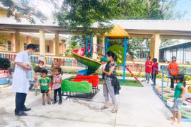 Mang niềm vui đến với bệnh nhi