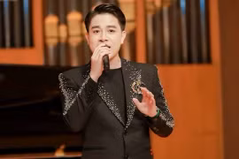 Giọng ca phi giới tính Trần Tùng Anh đoạt giải opera tại Trung Quốc