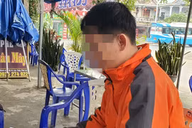 Không ai muốn so sánh ngày công bác sĩ và lao động thợ hồ