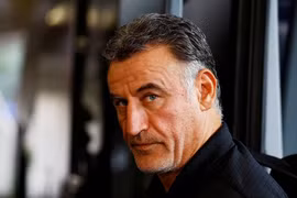 Vừa bị PSG sa thải, HLV Galtier bất ngờ bị bắt