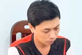 Khởi tố đối tượng “cạo” vé số trật thành trúng để lừa tiền