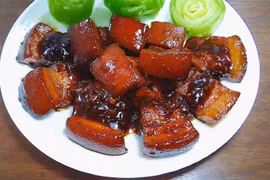 Cách làm thịt ba chỉ om bia cho ngày lạnh 