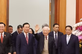 Tổng Bí thư Nguyễn Phú Trọng chúc Tết lãnh đạo, nguyên lãnh đạo Đảng, Nhà nước