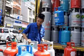 Giá gas trong nước tiếp tục tăng